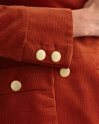 Slim fit ‑mitoitettu vakosamettibleiseri