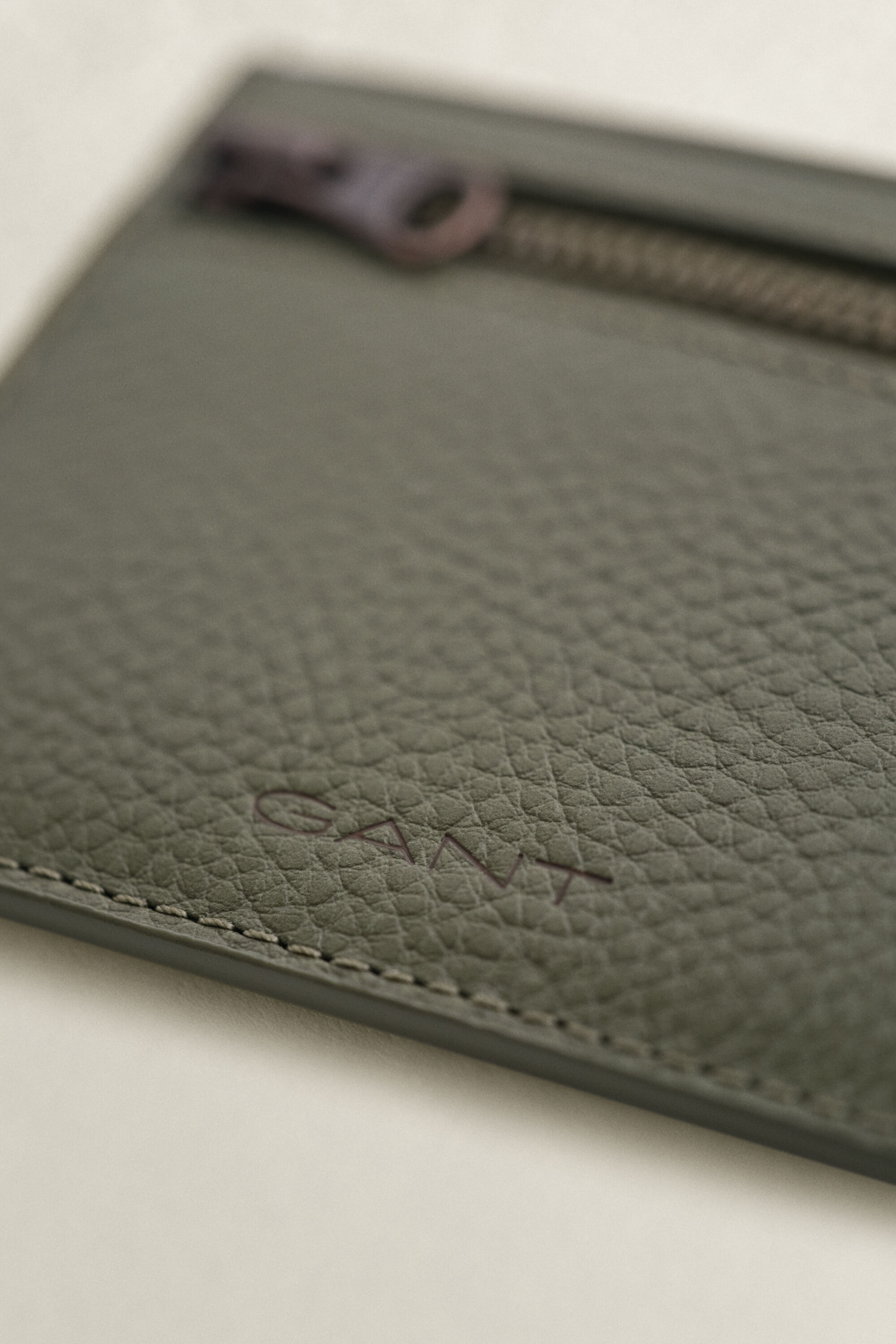 Korttikotelo pintanahkaa