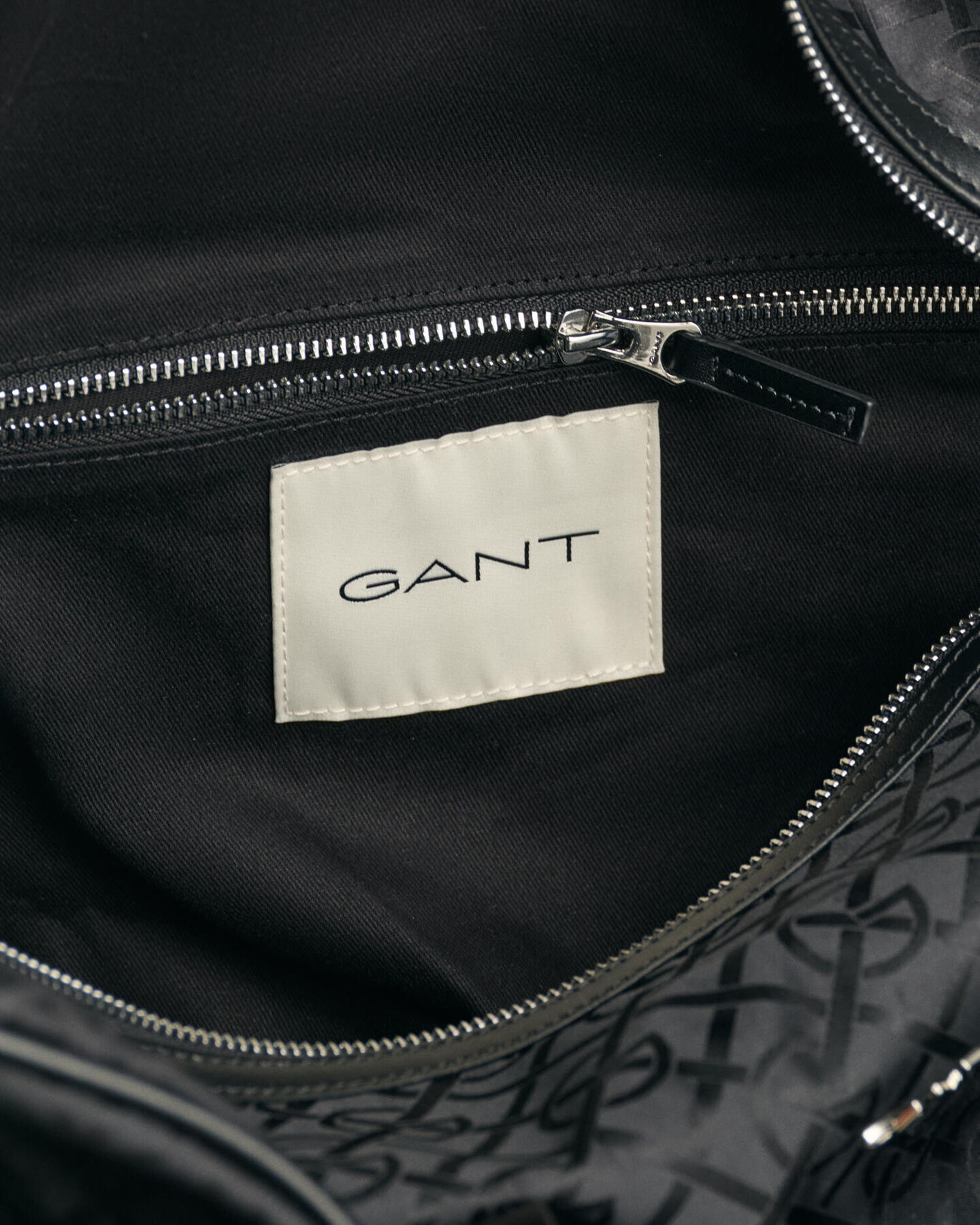 G Patterned ‑putkikassi