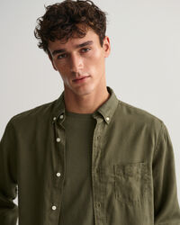 Regular fit ‑mitoitettu valmiina v&auml;rj&auml;tty lyosellipaita