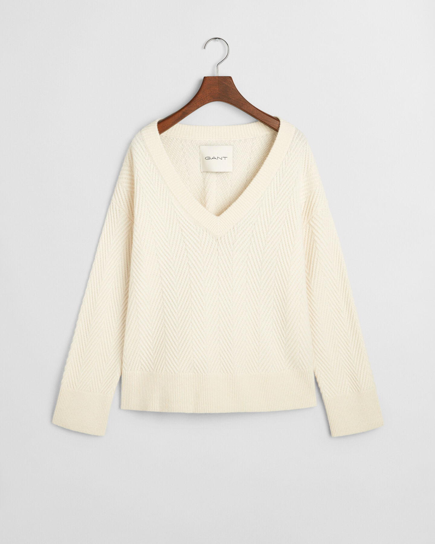 Kalanruotokuvioinen v‑neulepusero