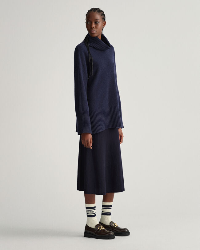 Lounge-pooloneulepusero