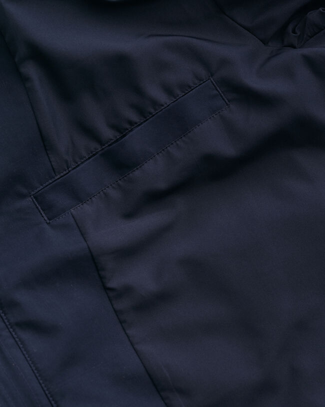 Kevyt Hampshire-takki