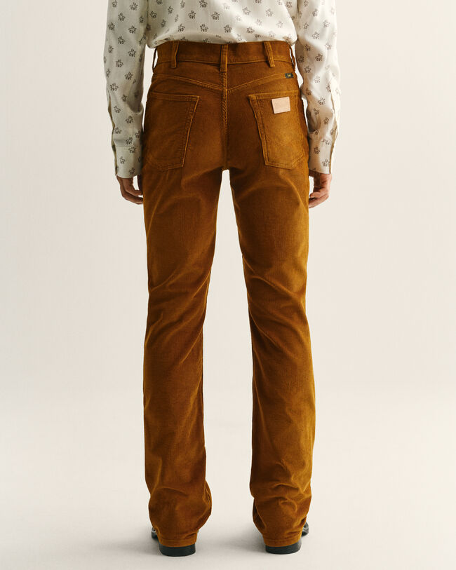 Wrangler x GANT ‑malliston Bootcut-vakosamettifarkut