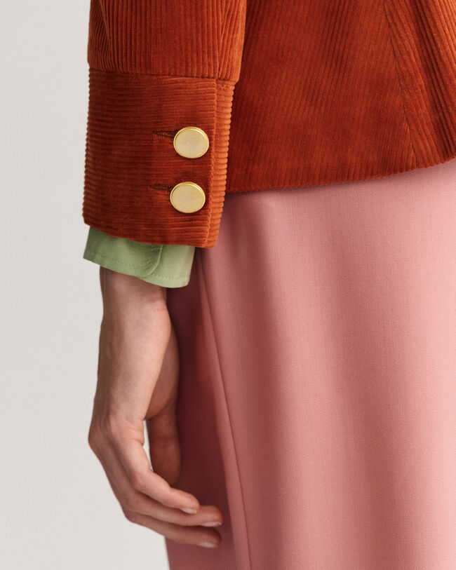 Slim fit ‑mitoitettu vakosamettibleiseri