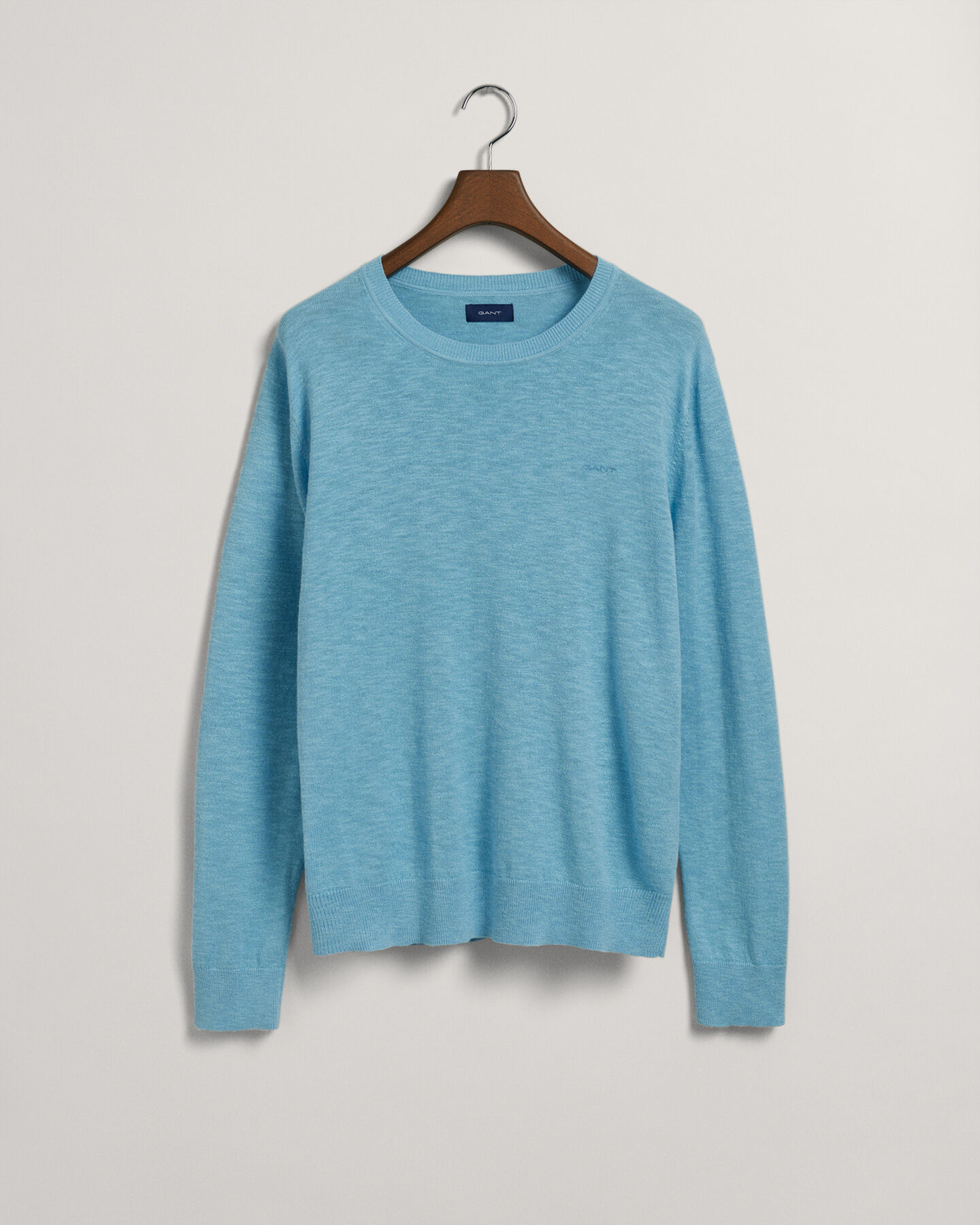 Puuvilla-pellavaneulepusero, jossa pyöreä pääntie