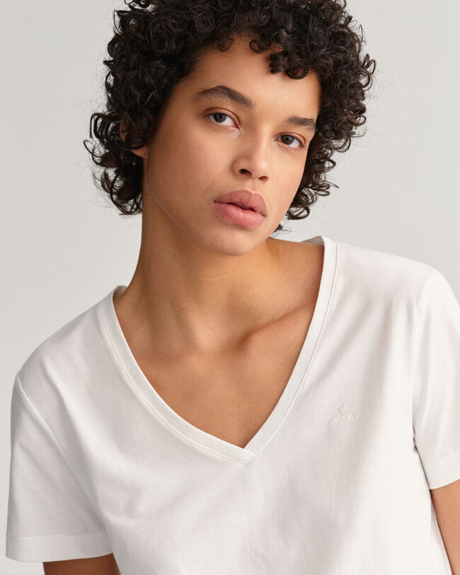 Original-t‑paita, v‑pääntie