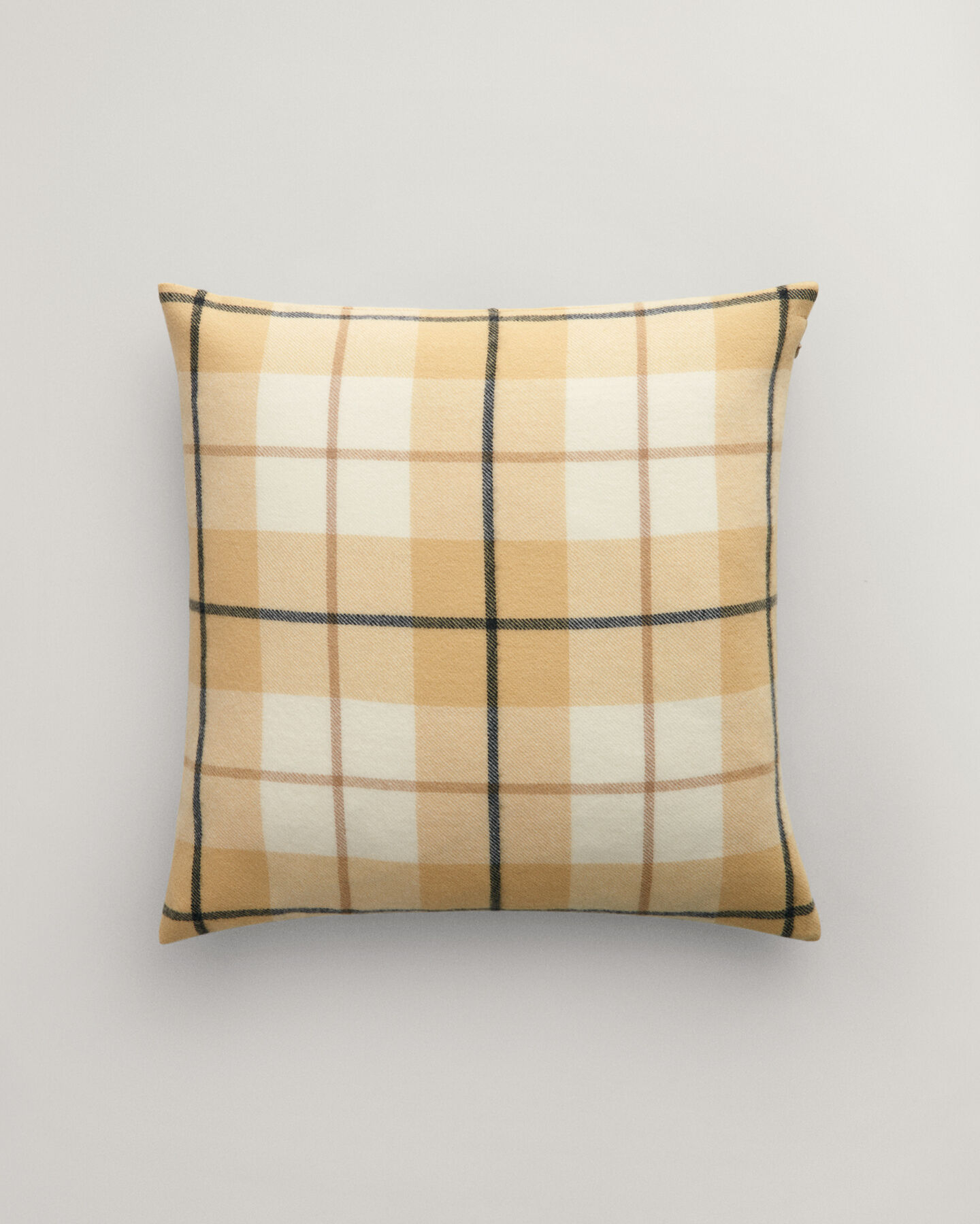 Tyynynpäällinen erittäin hienosta merinovillasta