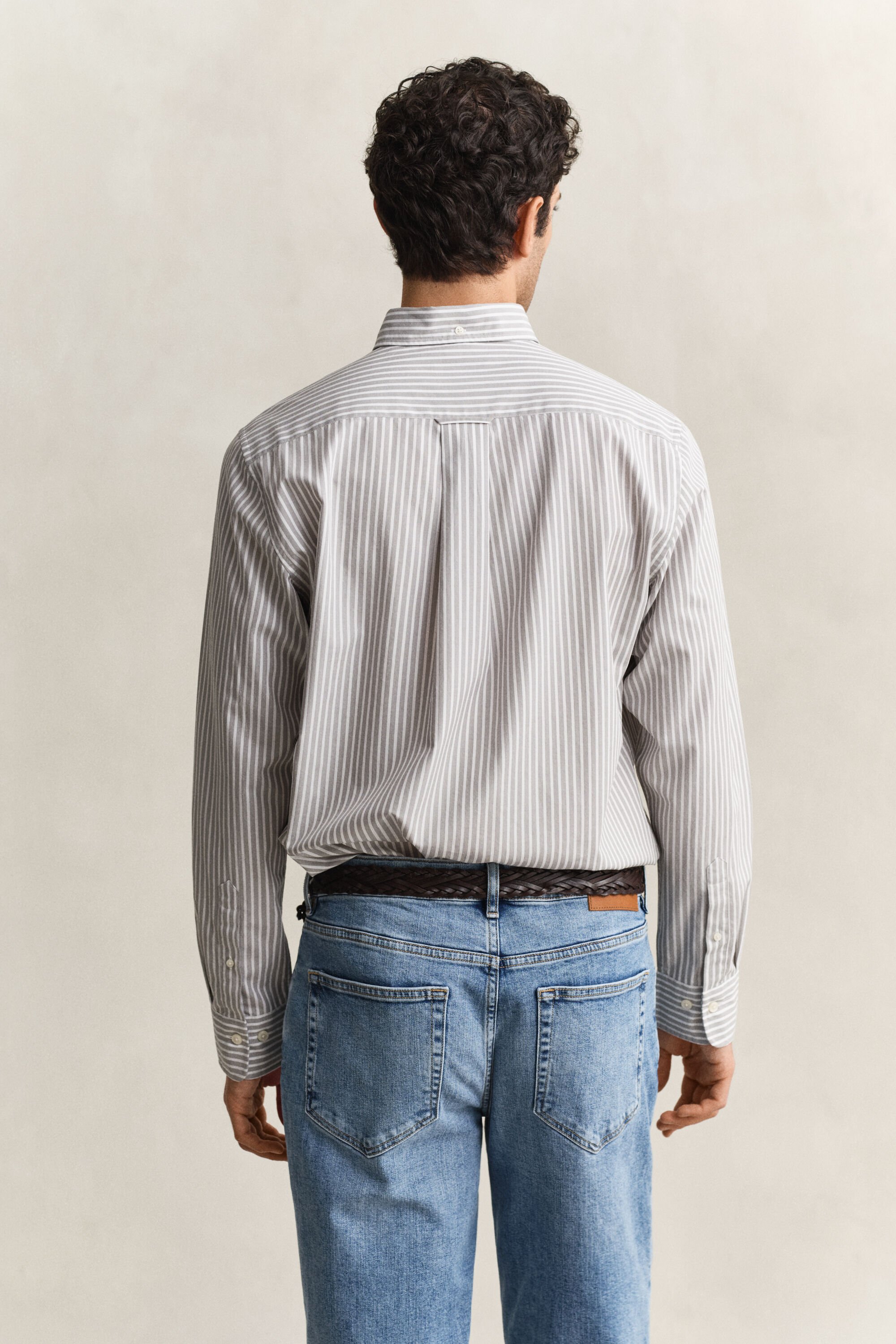 Raidallinen klassinen popliinipaita