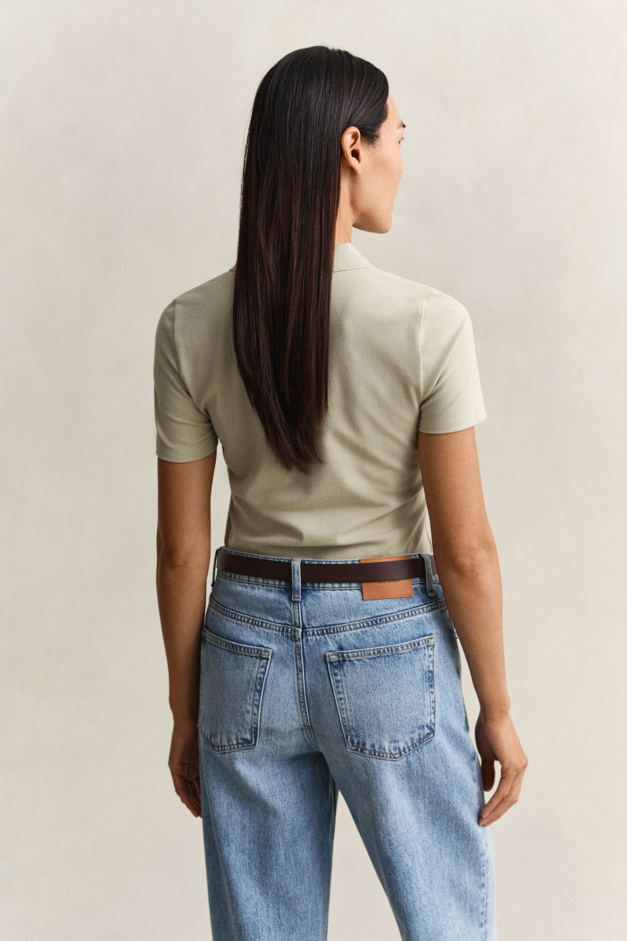 Slim fit ‑mitoitettu pikeepaita