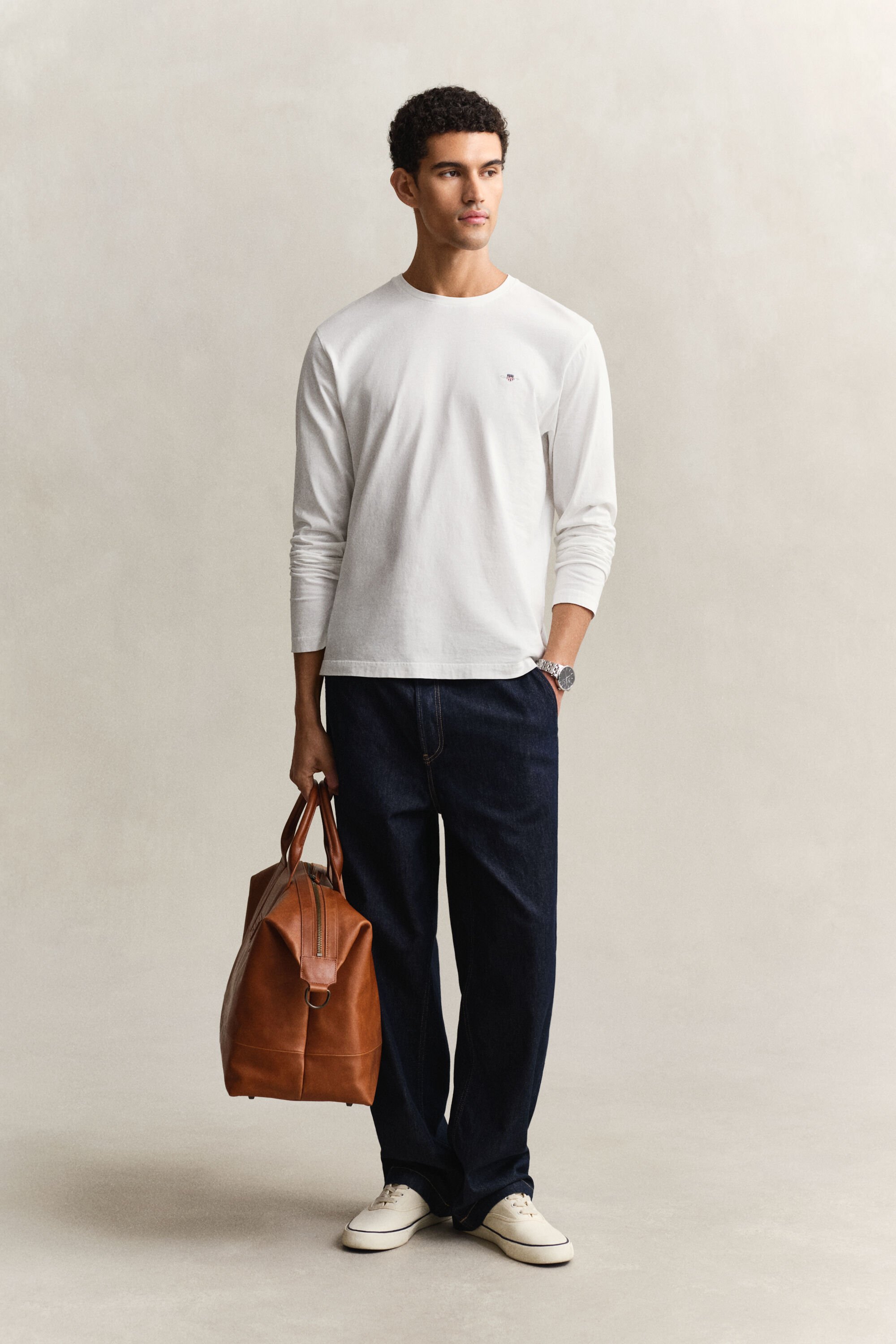 Pitkähihainen Shield-t‑paita