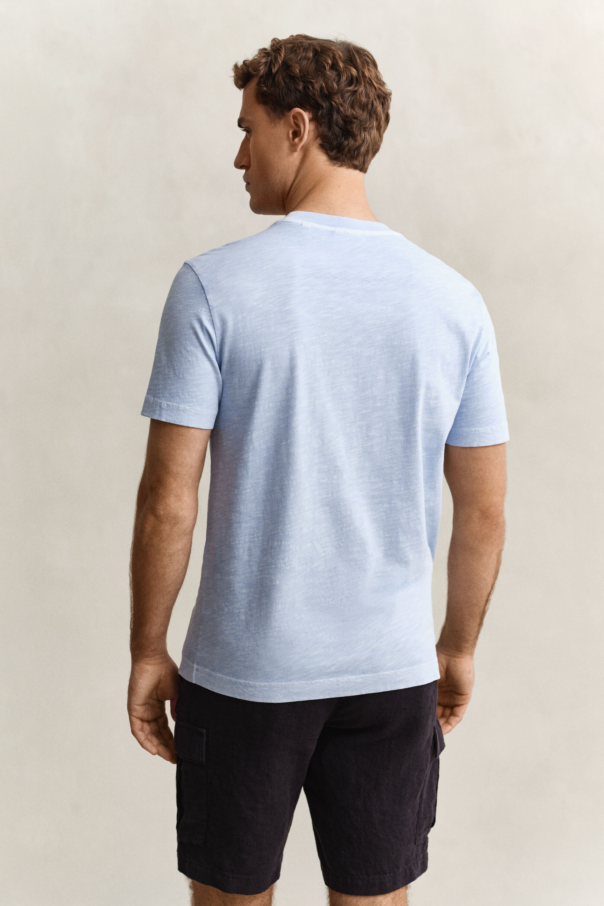 Pesukäsitelty t‑paita