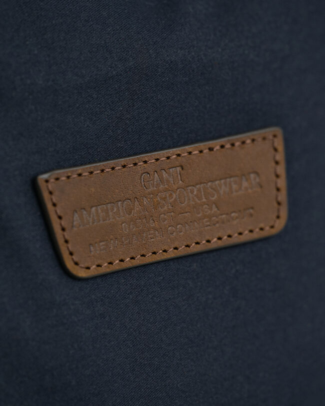 Öljykankainen ostoskassi