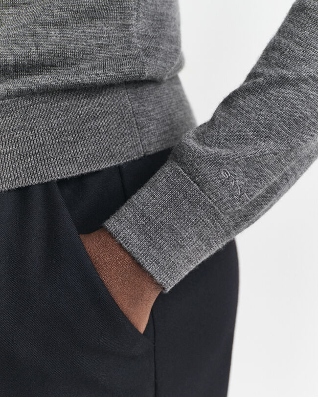 Merinovillainen neuletakki