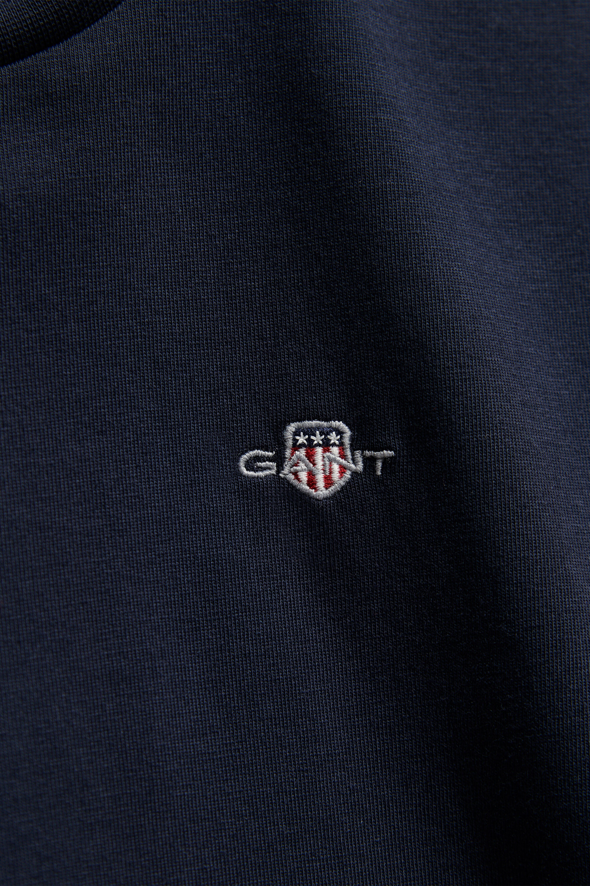 Teens-malliston Shield-t‑paita