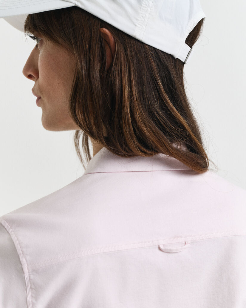 Slim fit ‑mitoitettu joustava oxford-paita