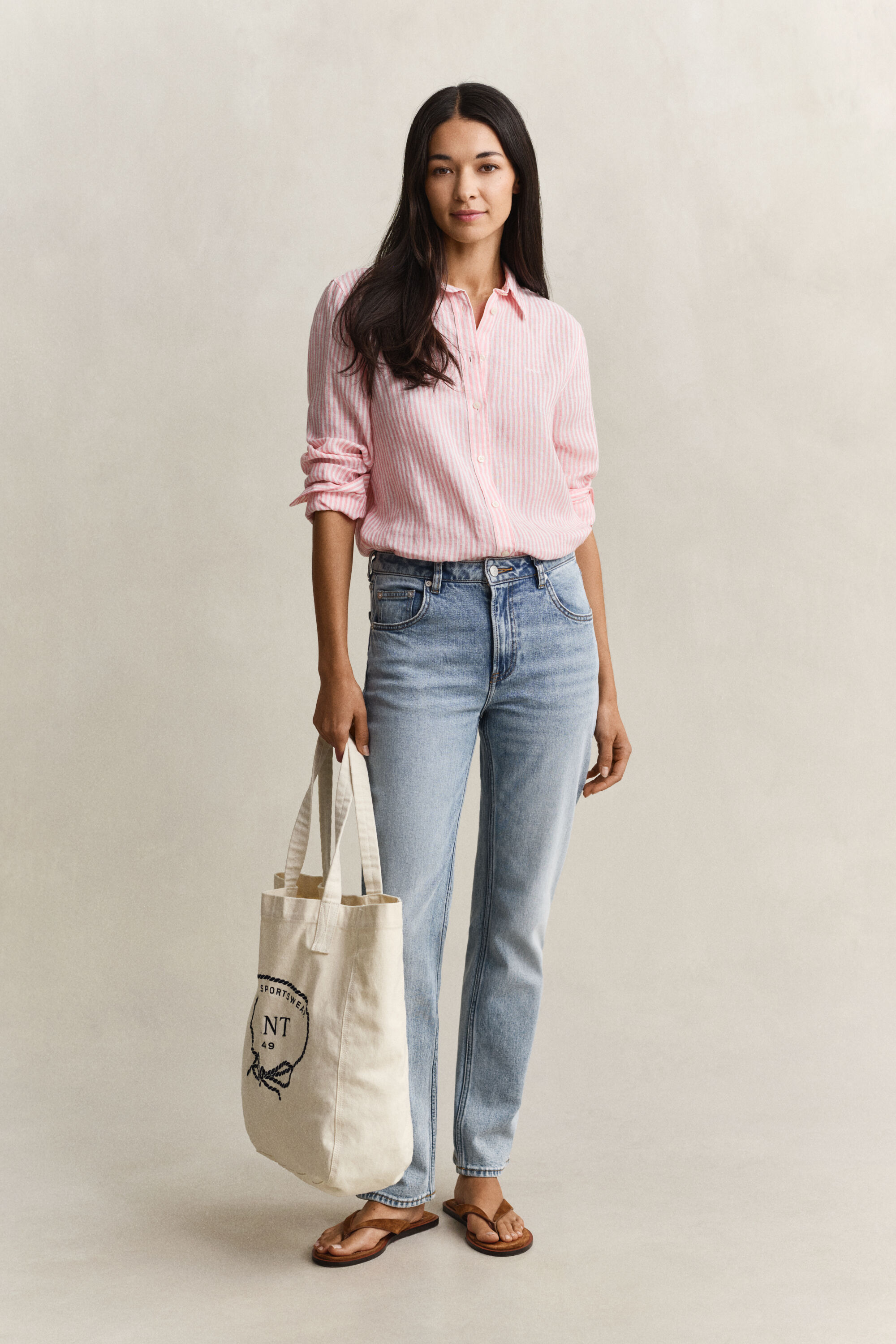 Regular fit ‑mitoitettu raidallinen pellavapaita