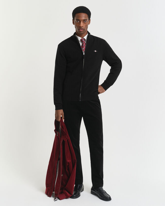 Slim fit ‑mitoitetut vakosamettichinot