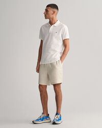 Kiristysnauhalliset pellavashortsit