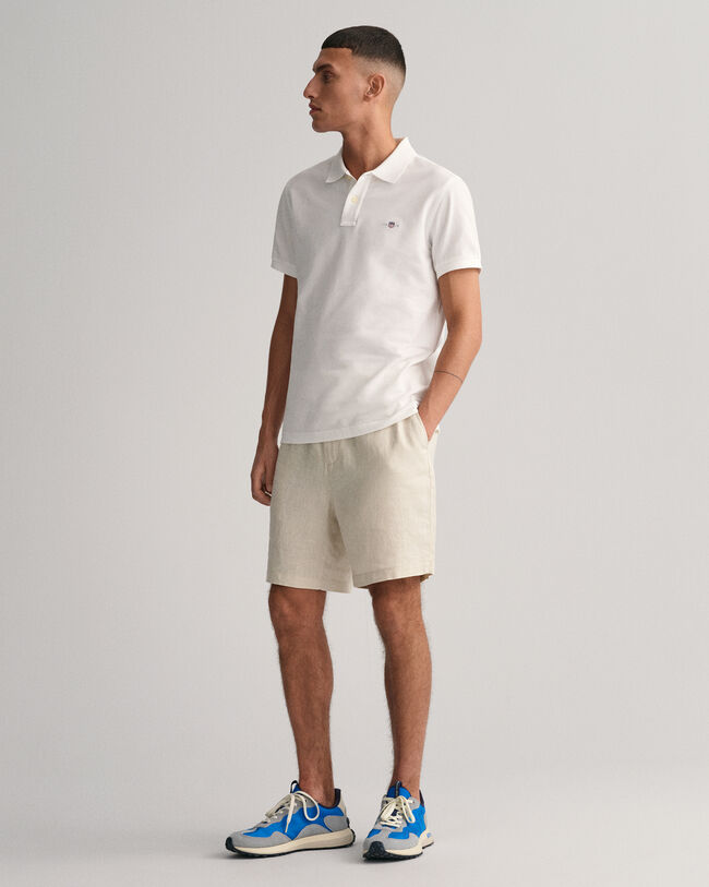 Kiristysnauhalliset pellavashortsit