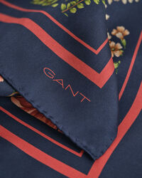 Kukkakuvioinen silkkihuivi