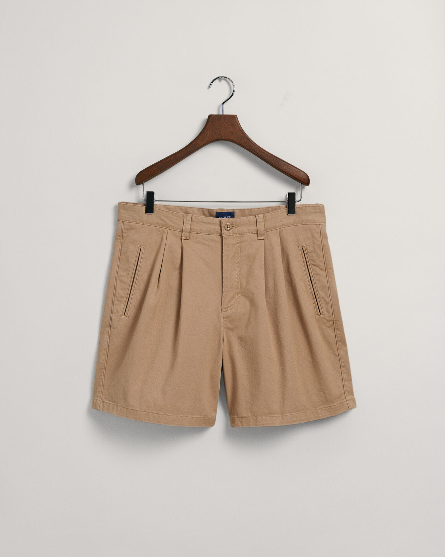 Relaxed fit ‑mitoitetut laskosshortsit