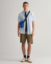 Lyhythihainen regular fit ‑mitoitettu raidallinen broadcloth-paita