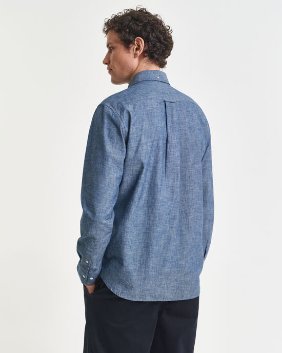 Regular&nbsp;fit ‑mitoitettu indigonsininen chambray-paita