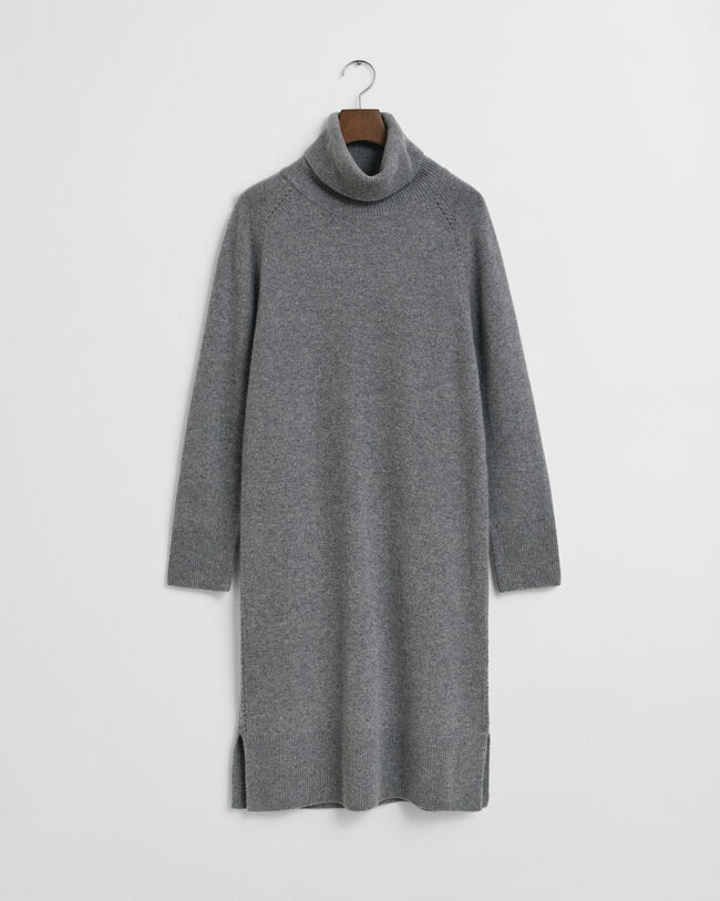 Neulossomisteinen poolokaulusmekko