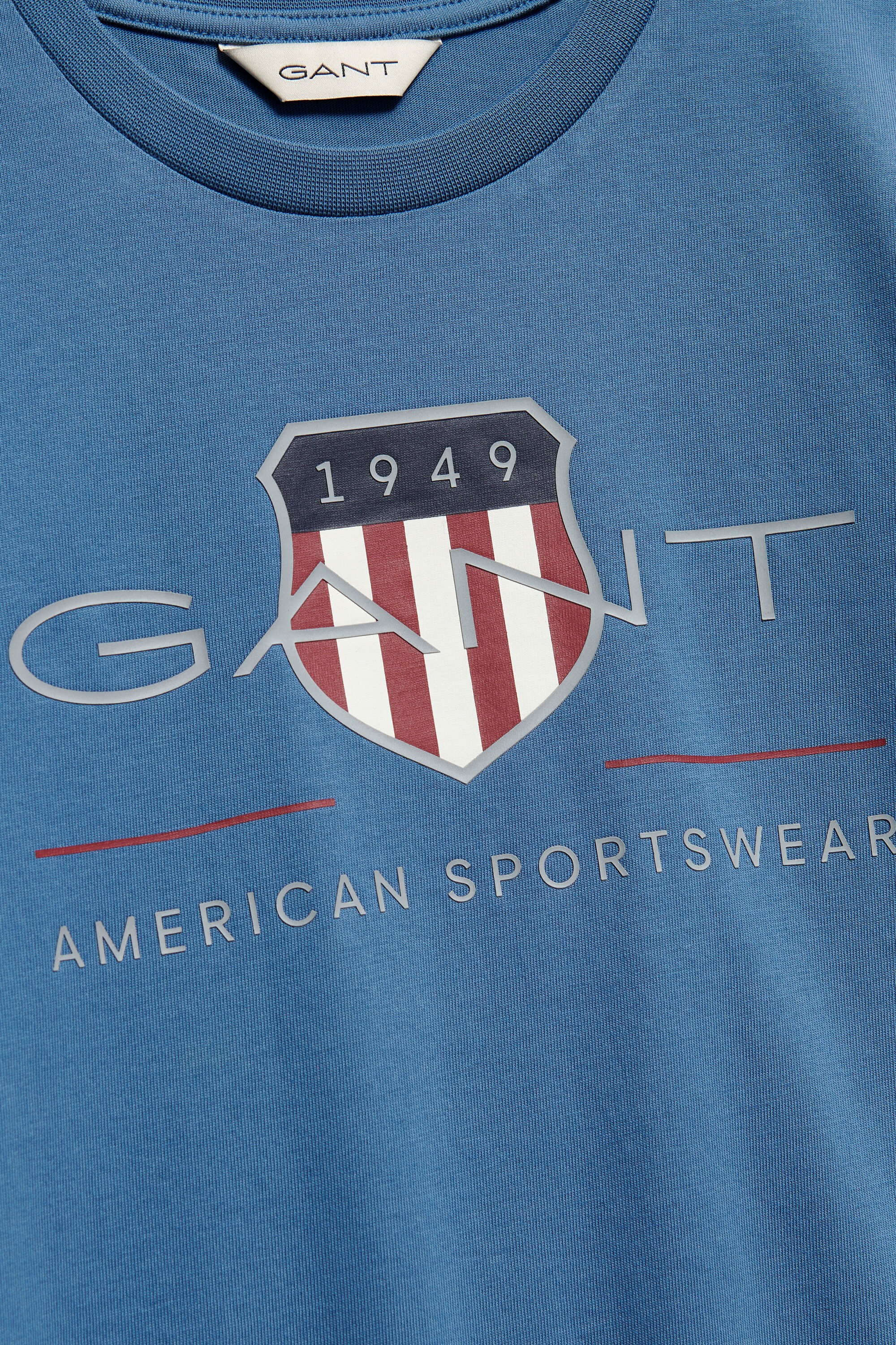 Teens-malliston Archive Shield ‑t‑paita