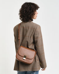 Nahkainen olkalaukku