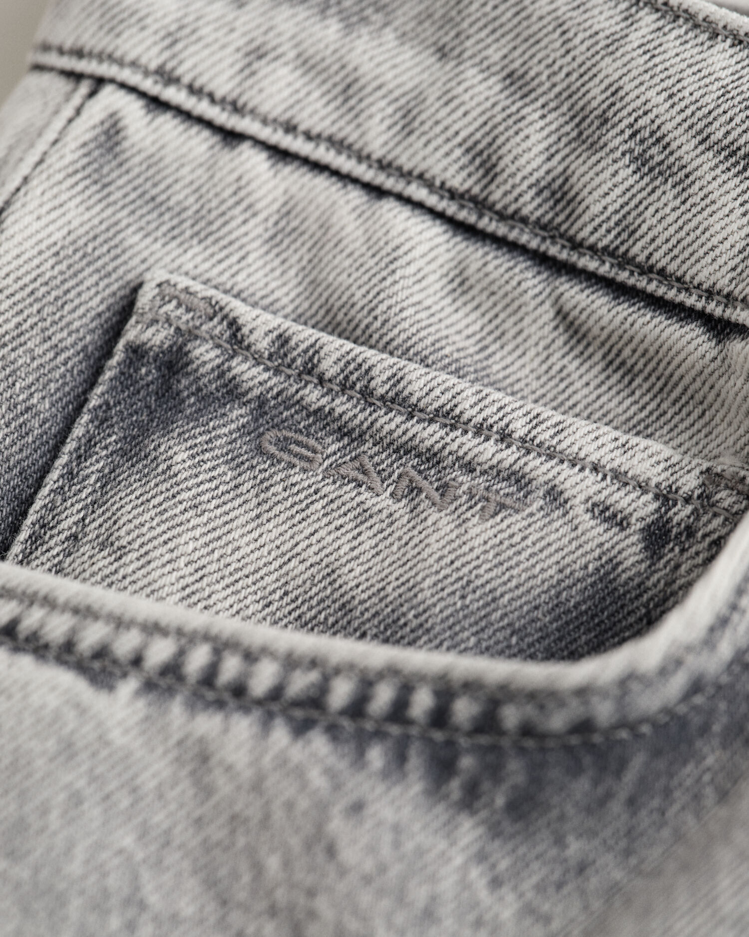 Teen Boys ‑malliston relaxed fit ‑mitoitetut farkut