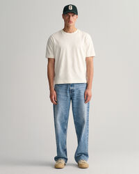 Loose fit ‑mitoitetut farkut