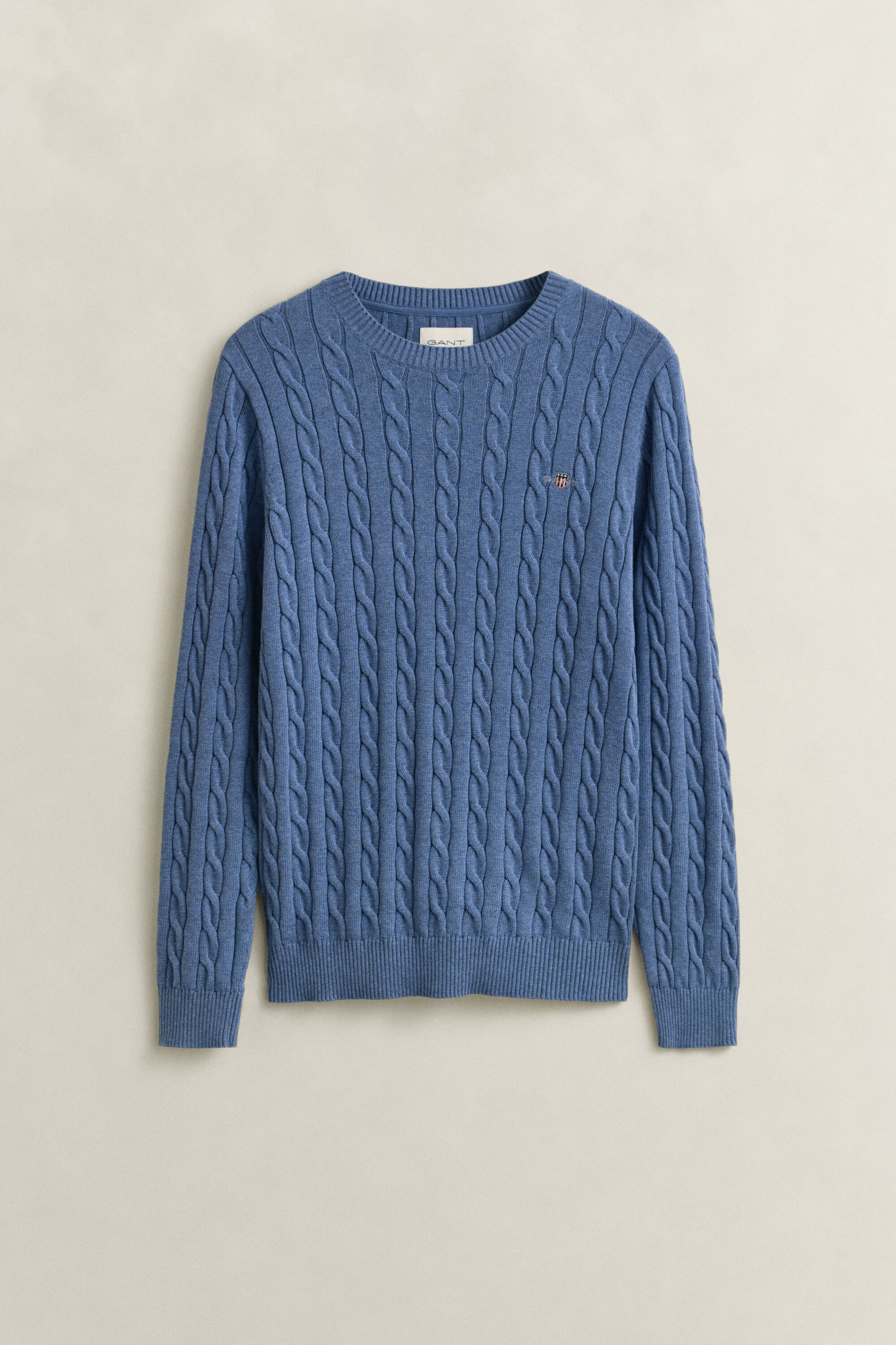 Puuvillainen palmikkoneulepusero, pyöreä pääntie