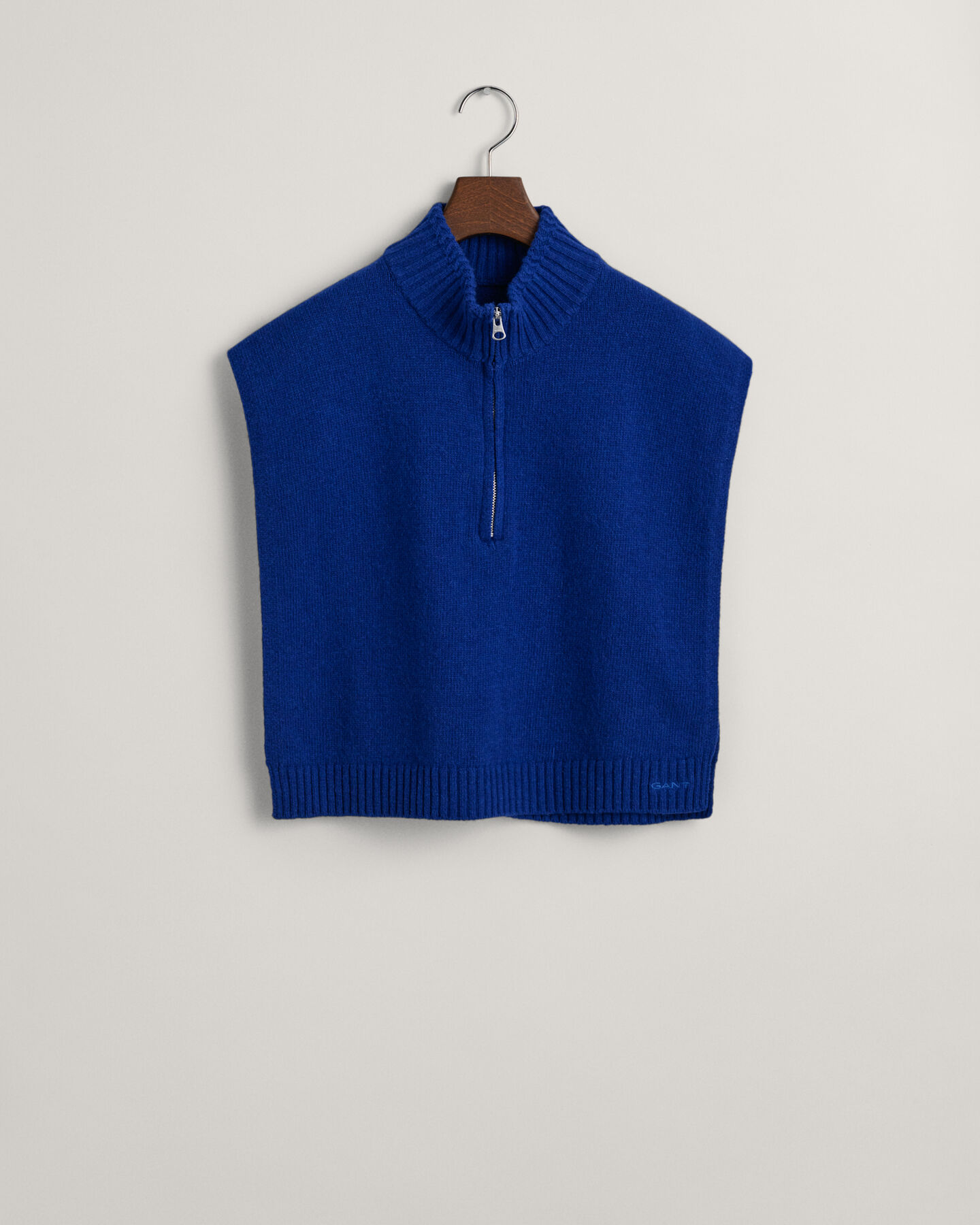 Vetoketjullinen villaneulekauluri