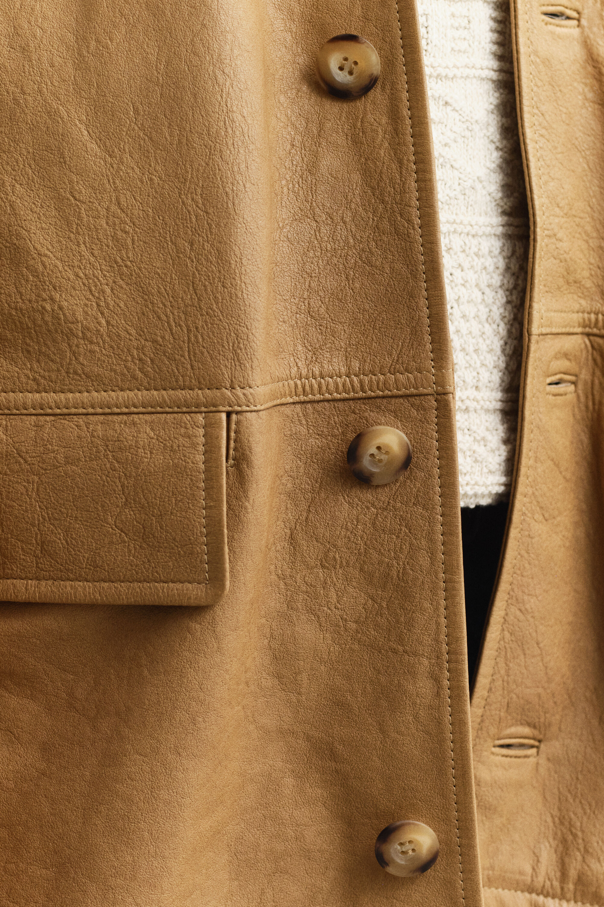 Nahkainen kansitakki