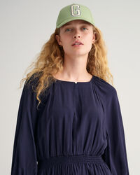 Venekauluksinen mekko