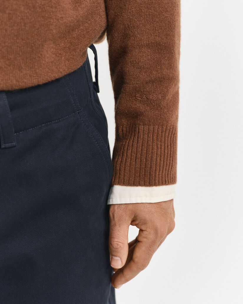 Kašmirvillainen neulepusero, pyöreä pääntie