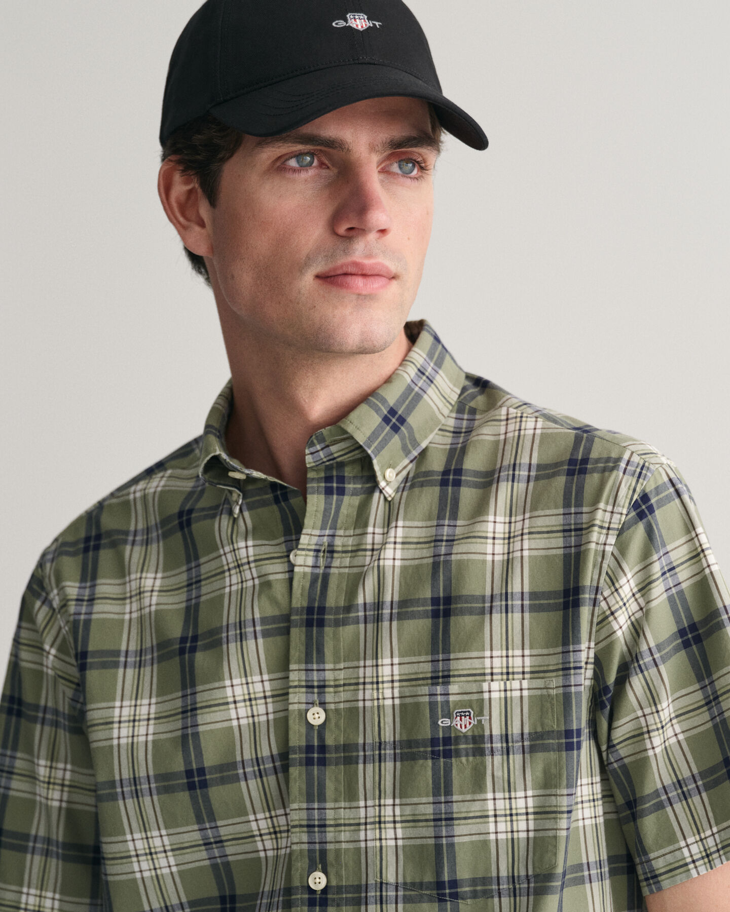 Regular&nbsp;fit ‑mitoitettu lyhythihainen popliiniruutupaita