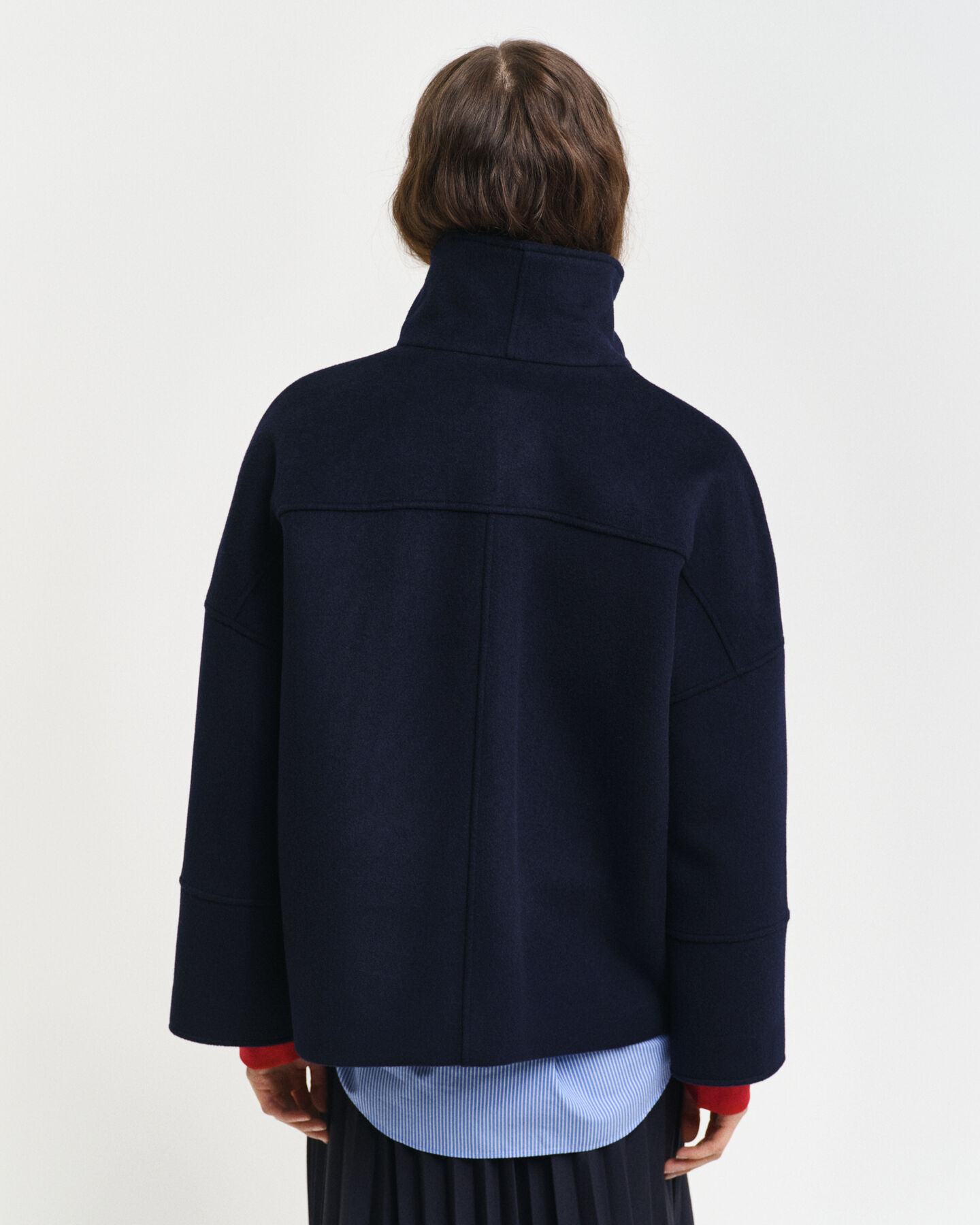 Lyhyt villakangastakki