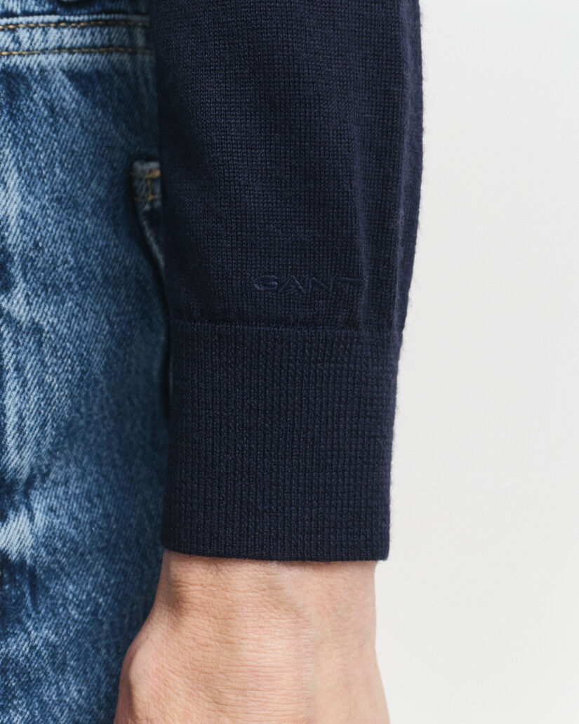 Ohut merinovillaneule, pyöreä pääntie