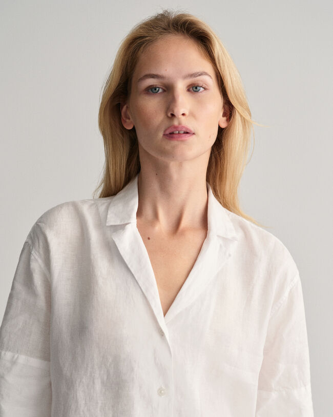 Relaxed fit ‑mitoitettu lyhythihainen pellavapaita