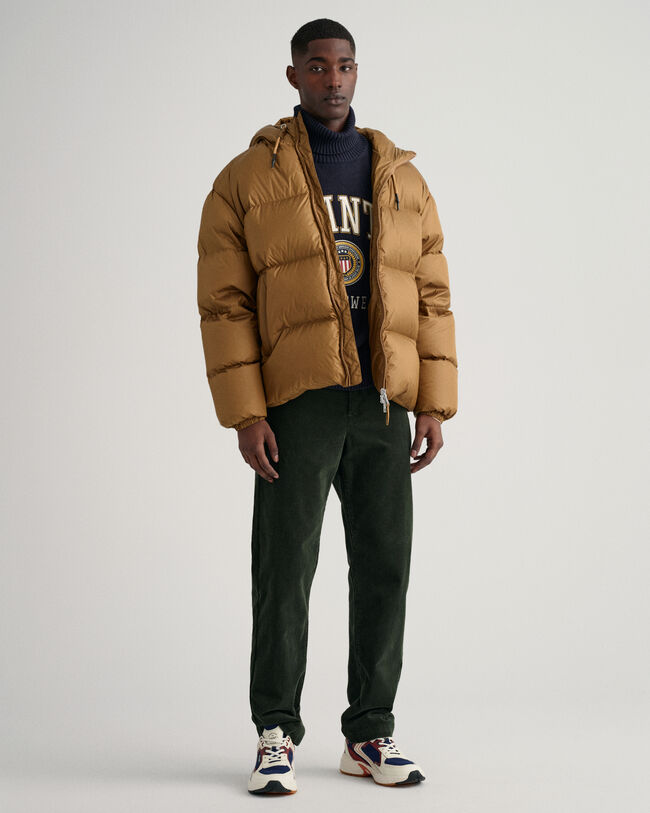 Crest Shield ‑pooloneulepusero