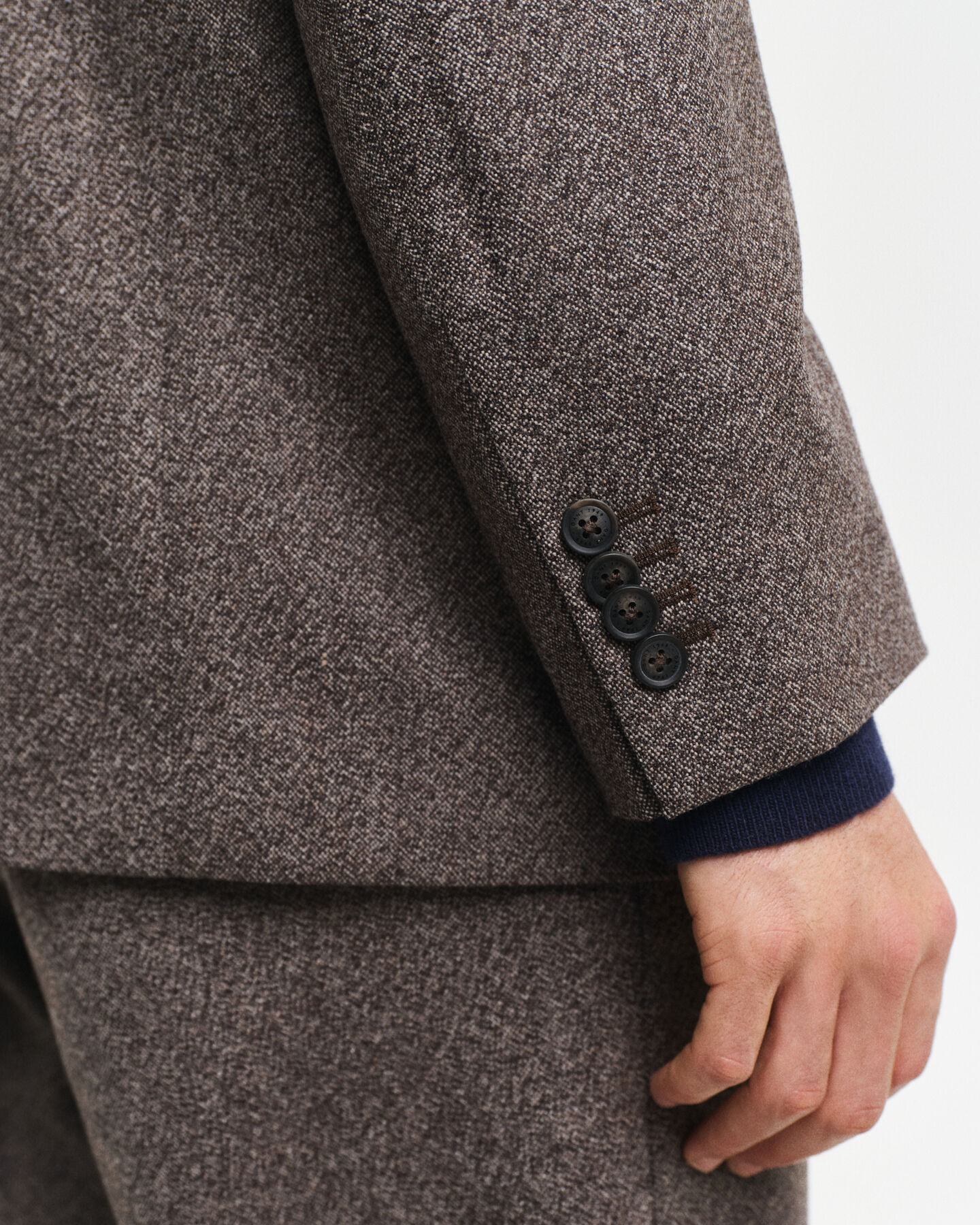 Relaxed&nbsp;fit ‑mitoitettu villakankainen Moulin&eacute;-bleiseri