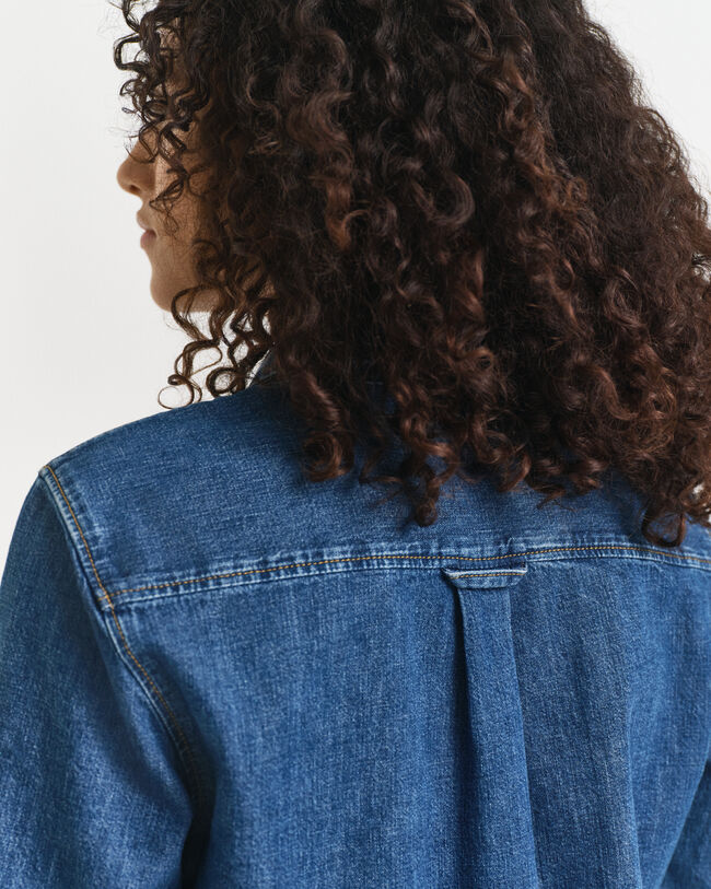 Regular fit ‑mitoitettu farkkupaita