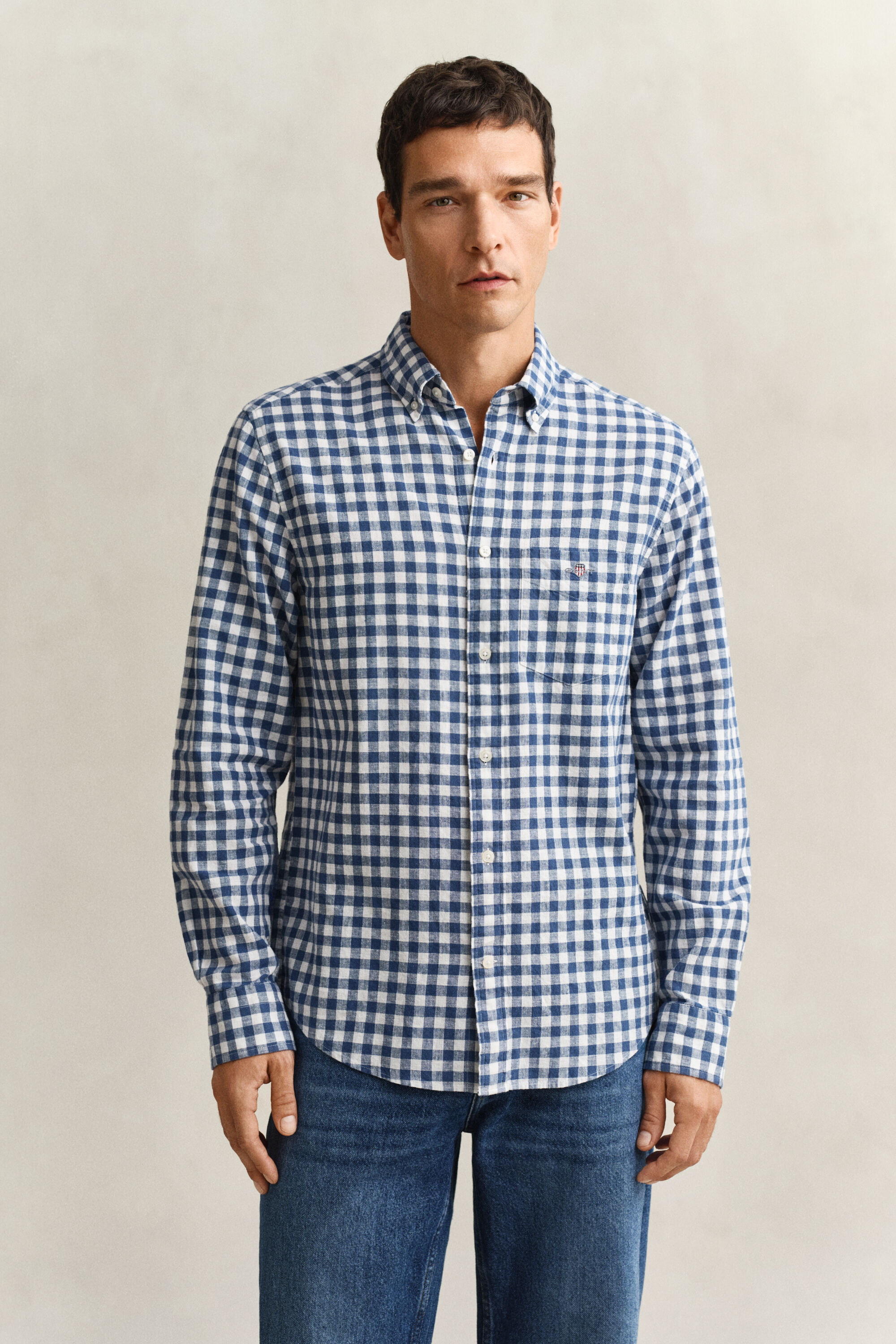 Gingham-ruutuinen pellavasekoitepaita