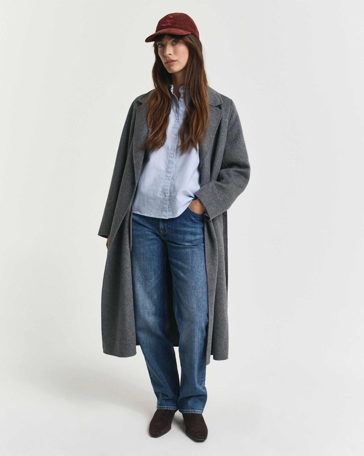 Klassinen oxford-röyhelöpusero