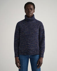 Monivärinen pooloneule