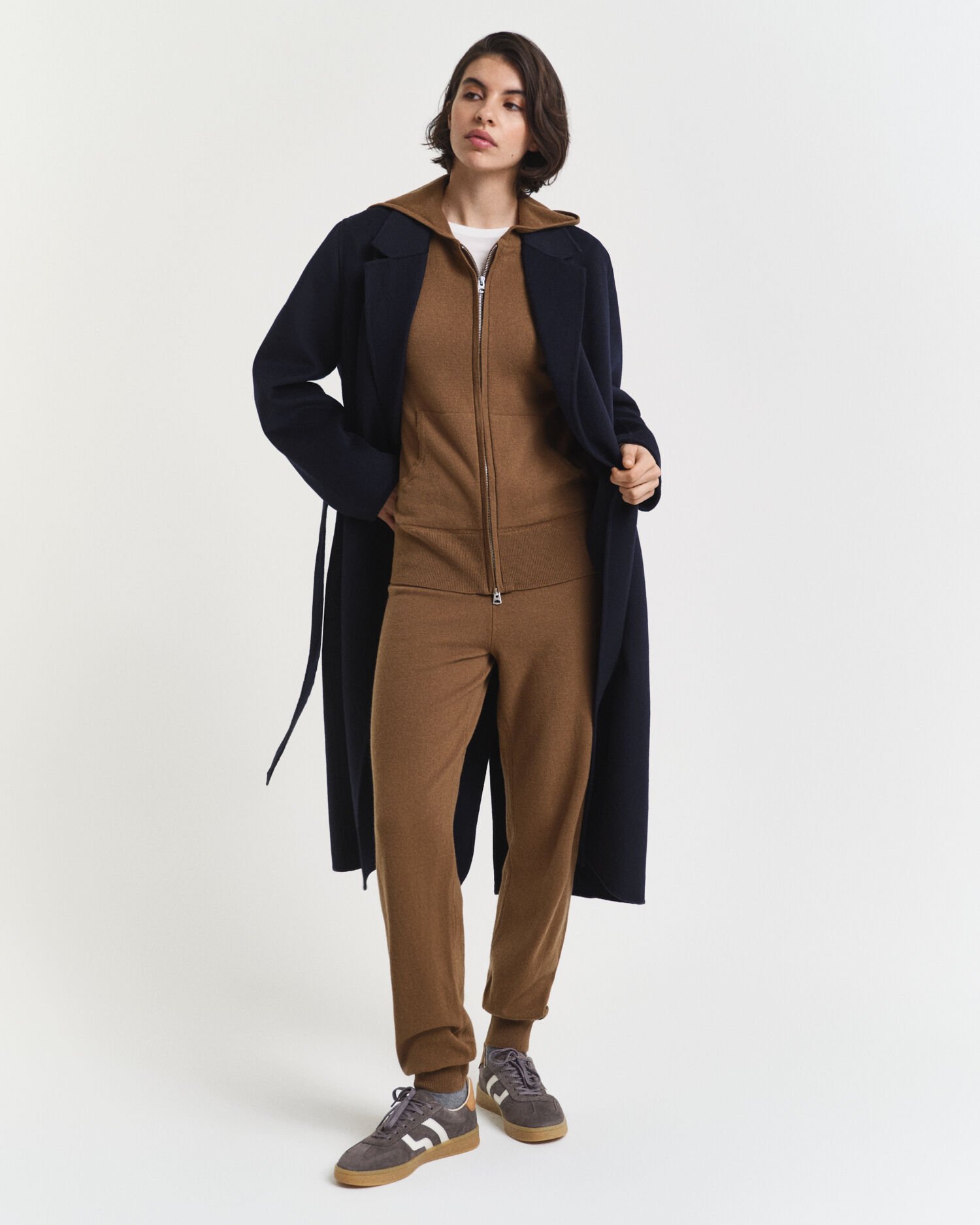 Karitsanvillaiset housut