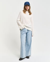 Pystykauluksinen villainen joustinneulepusero